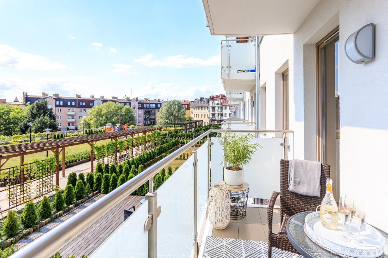 Apartament "Anna" - Kwartal Rozy Wiatrow, 15 Min Spacerem Od Plazy Świnoujście Εξωτερικό φωτογραφία
