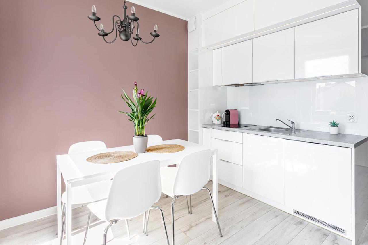 Apartament "Anna" - Kwartal Rozy Wiatrow, 15 Min Spacerem Od Plazy Świnoujście Εξωτερικό φωτογραφία