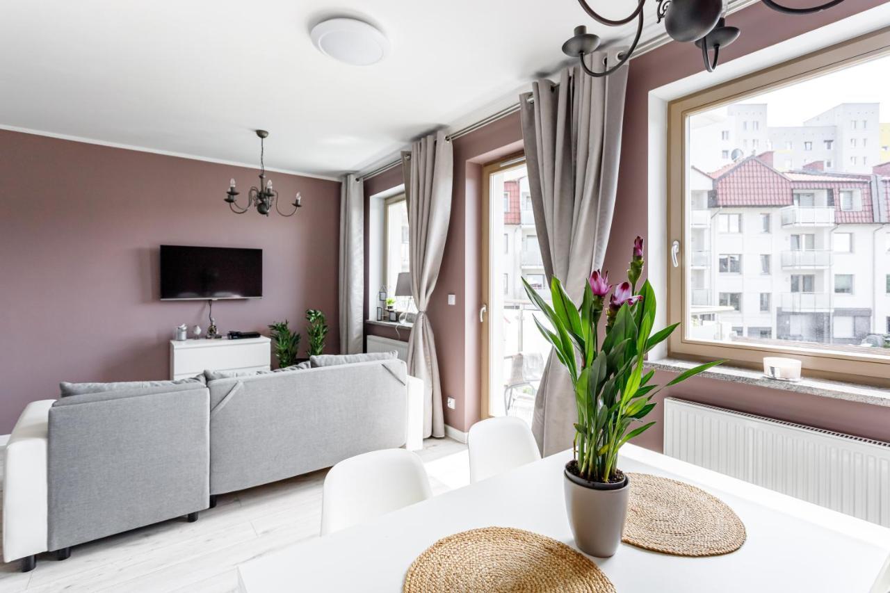 Apartament "Anna" - Kwartal Rozy Wiatrow, 15 Min Spacerem Od Plazy Świnoujście Εξωτερικό φωτογραφία